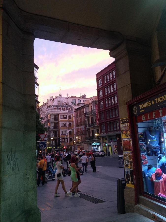 Aparthotel Ardmadrid Centro Buitenkant foto